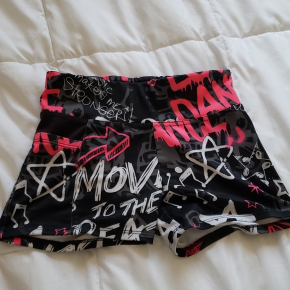 Activewear Justice Mackenzie Ziegler Shorts - Picture 1 of 1